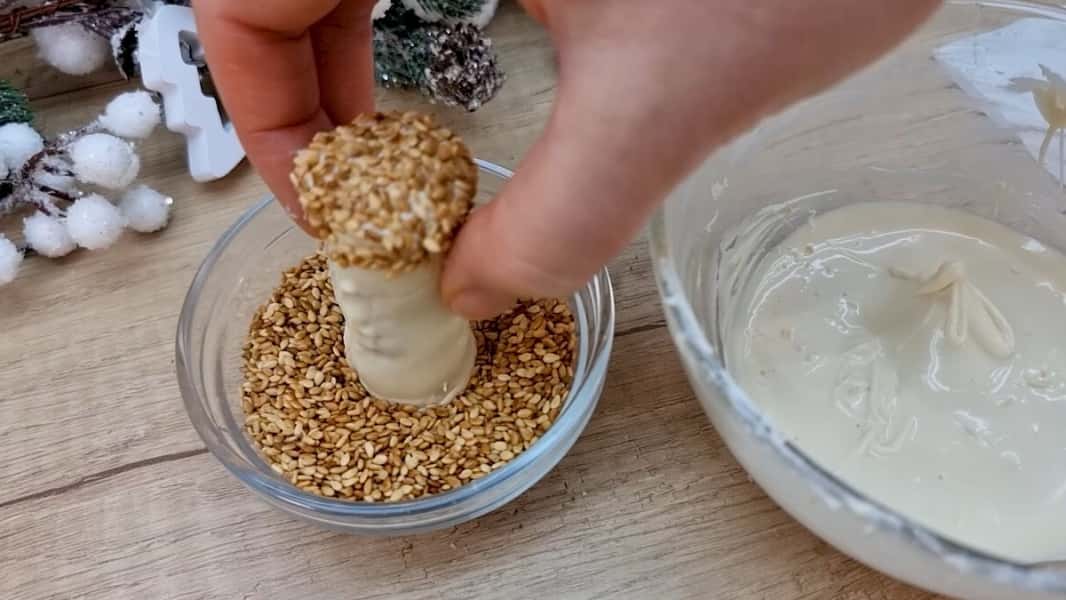 f775b77bf06871101f4cf803d783bb92