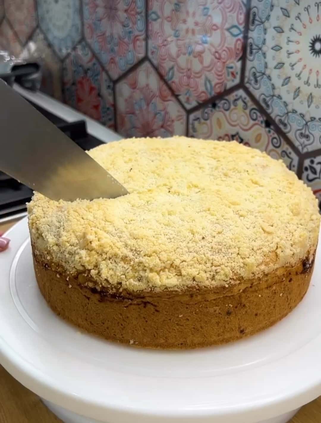 Цей знаменитий пиріг печу одним коржем: дуже смачна, проста у приготуванні випічка з 3 різними начинками, рецепт "на швидку руку"