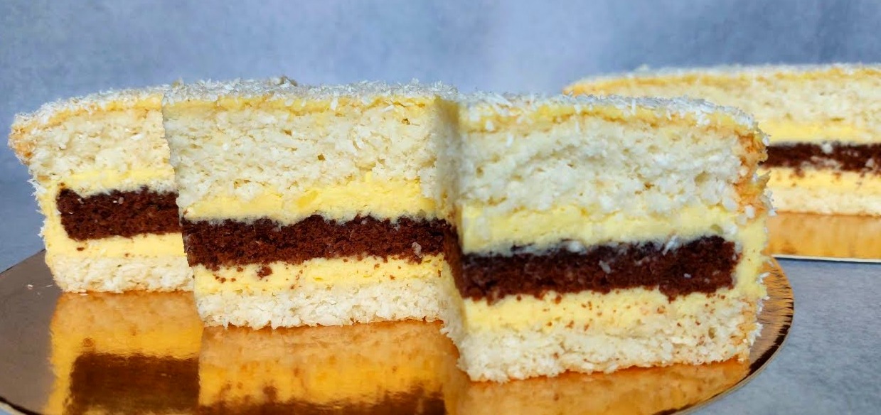 Кокосовий пляцок - найбільш кокосовий, який тільки може бути: чудовий, перевірений рецепт від української господині