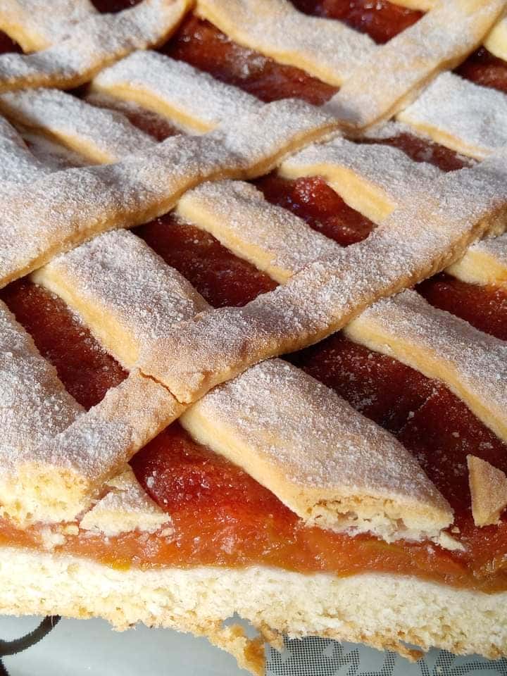 Пісний відкритий пиріг з повидлом - просто, швидко, бюджетно, та неймовірно смачно (рецепт від української господині)