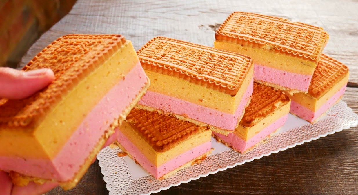 Це СМАЧНІШЕ ніж морозиво! Фруктовий СЕНДВІЧ БЕЗ випічки - легкий і смачний десерт, без духовки і плити, ніжний, як хмаринка