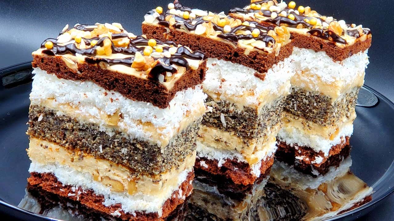 Дуже гарний та смачний торт - вдалий рецепт від української господині і готувати його неважко