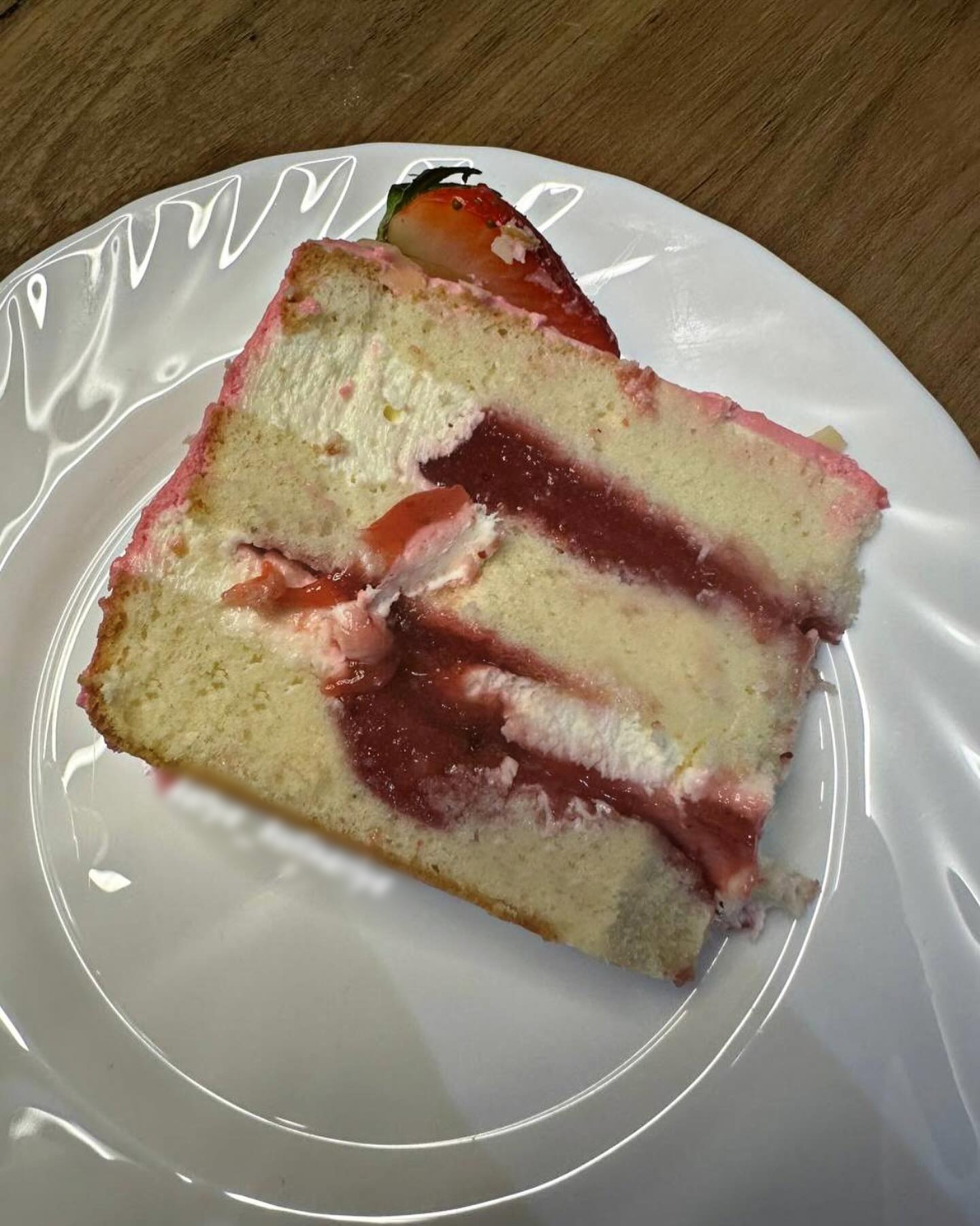 Торт "Полуниця з вершками🍓🍰" - найніжніший і дуже смачний тортик для святкового столу