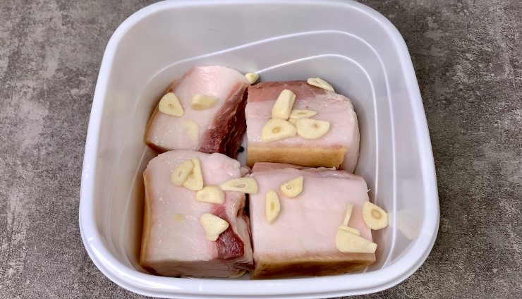 62ca4a7a2effa8265225844998f00a4e