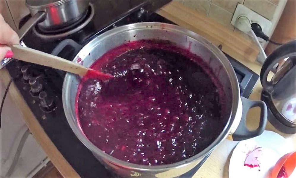 0a79358e35caf3cb05a8c7e5a01c7a02