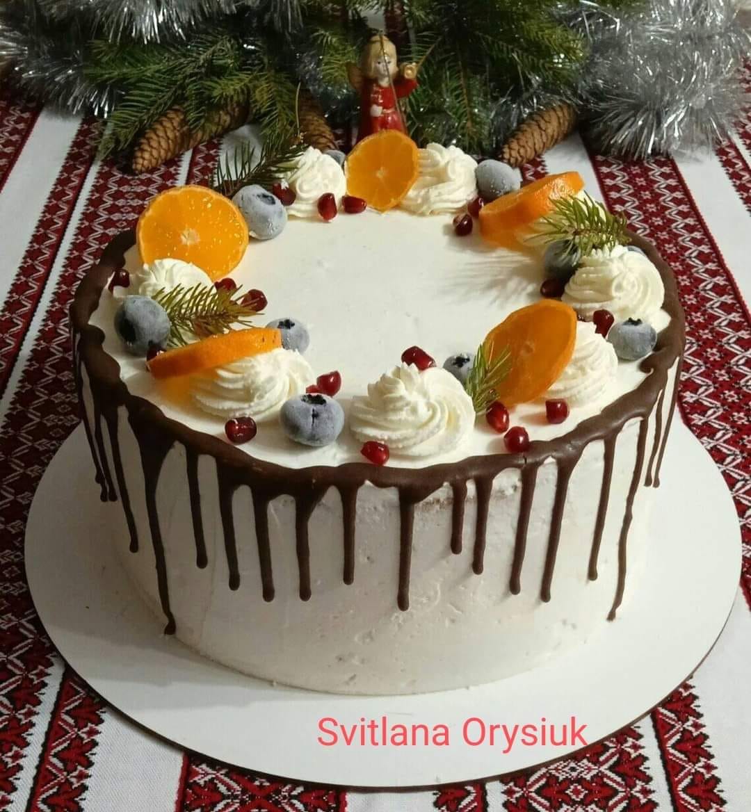 Розкішний торт за рецептом української господині: гарний, дуже смачний тортик з маком і вишнями