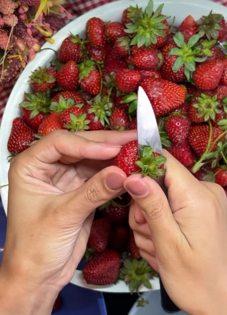 Розкриваю секрет смачного та яскравого ПОЛУНИЧНОГО ВАРЕННЯ на зиму "Мармеладне" - виходить завжди, обов'язково спробуйте зварити за цим рецептом