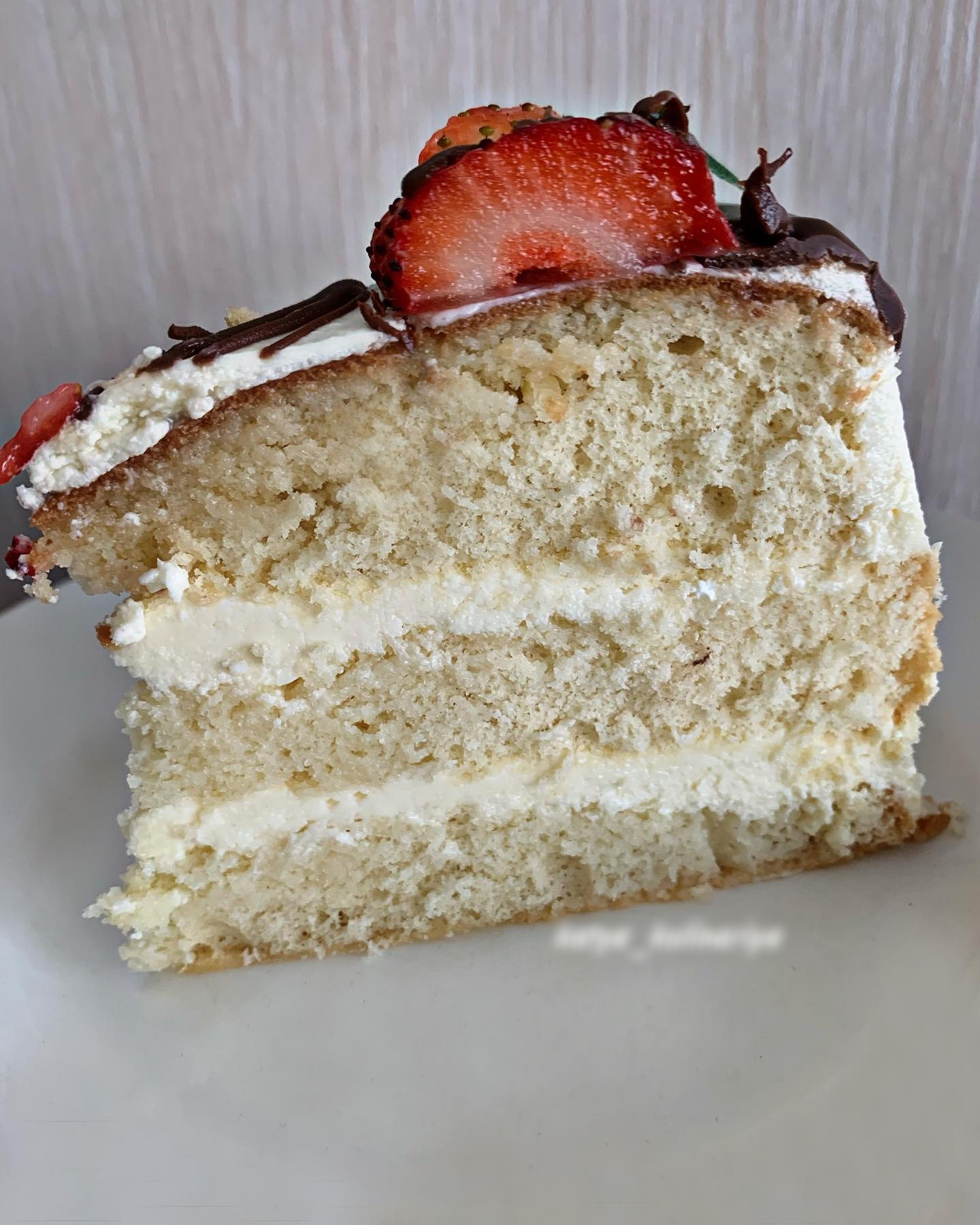 Вершковий торт зі смаком морозива 🍰🍓 - всі інгредієнти прості та доступні, а тортик дуже смачний