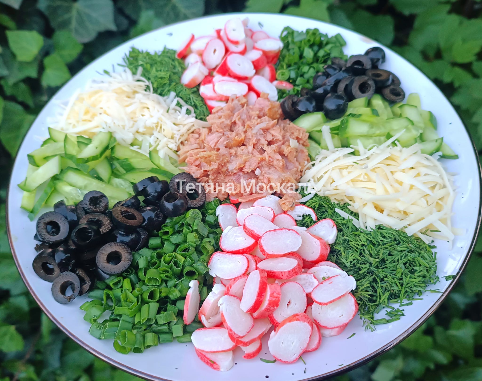 Смачний літній салат за рецептом української господині - простий і швидкий салатик