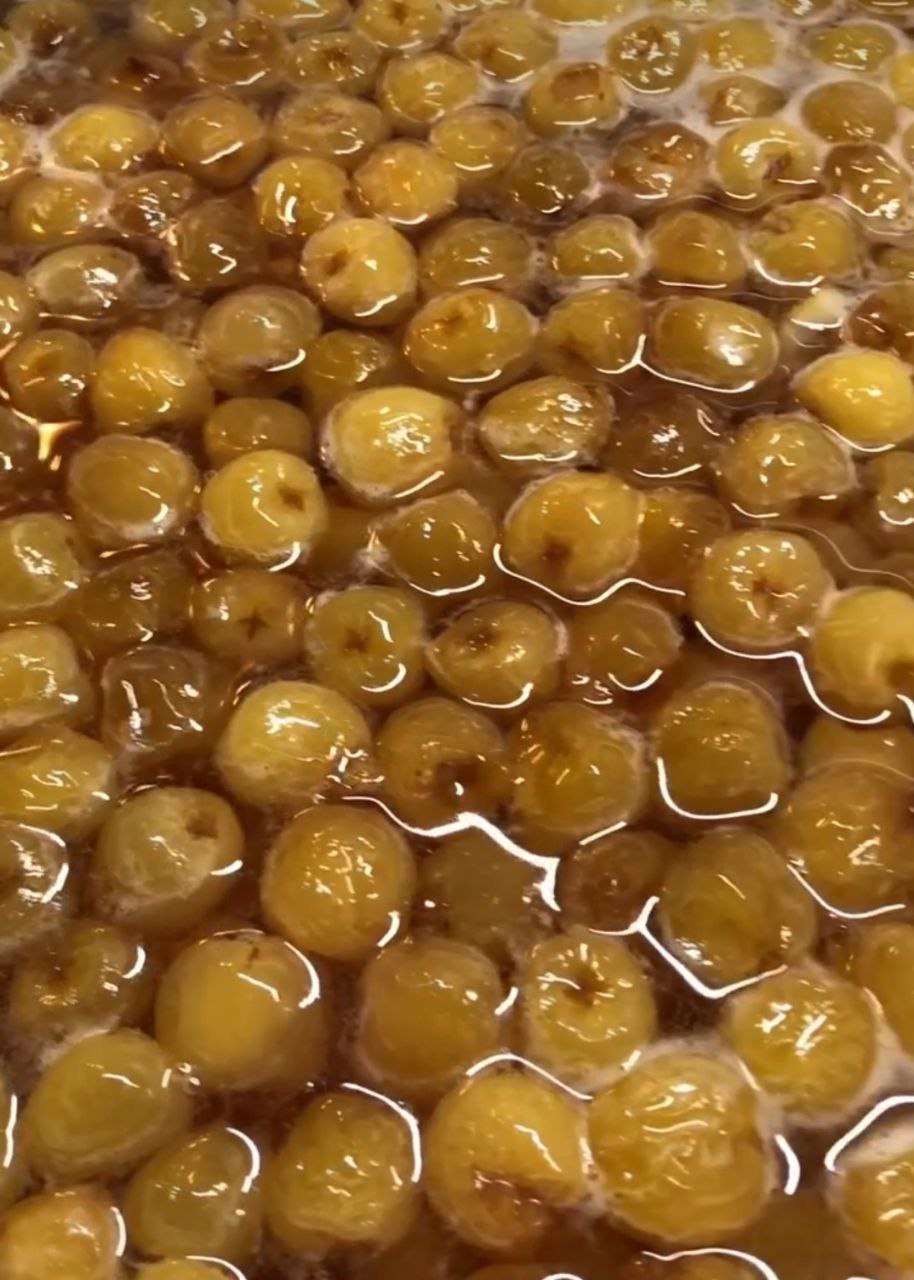 Варення з білої черешні на зиму "Янтарне" - моє найулюбленіше, рецепт дуже хороший, варення виходить неймовірно смачним та гарним (нічого не "стріляє" і не псується)