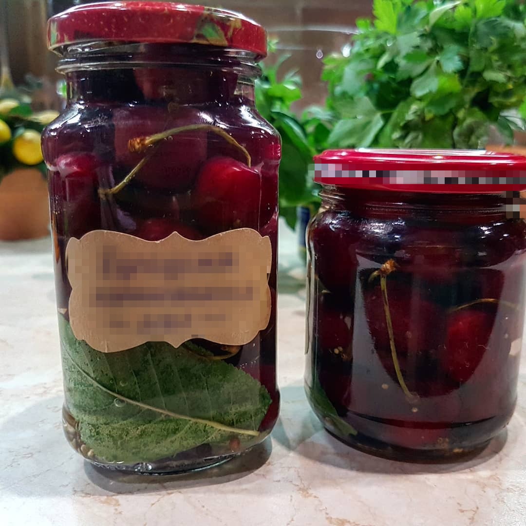 Маринована черешня на зиму - чудова закуска до запеченого м'яса, птиці, сиру та вина, дуже люблю такі поєднання