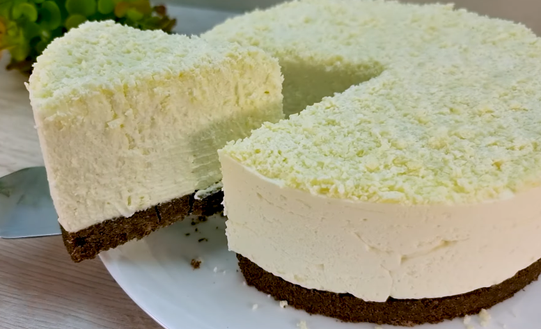 Новий десерт за 5 хвилин! Це божественний смак, такий ніжний, що тане в роті - найпростіші рецепти десертів