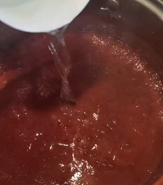 Цю заготовку я роблю щороку! Найсмачніший соус з червоної смородини до м'яса, риби і птиці