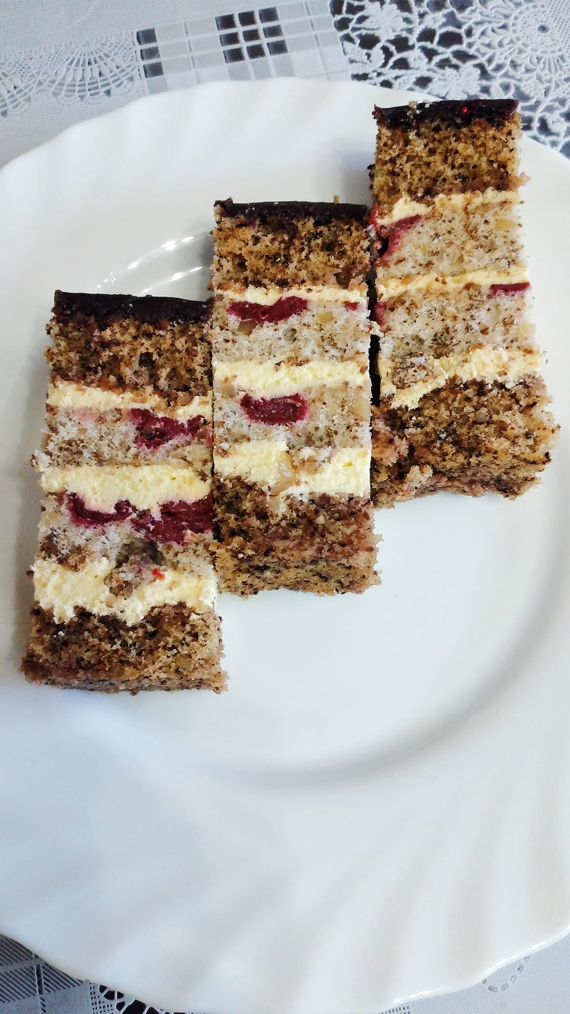 Пляцок "Бабусин сад" за рецептом української господині: чудова випічка до будь-якого свята