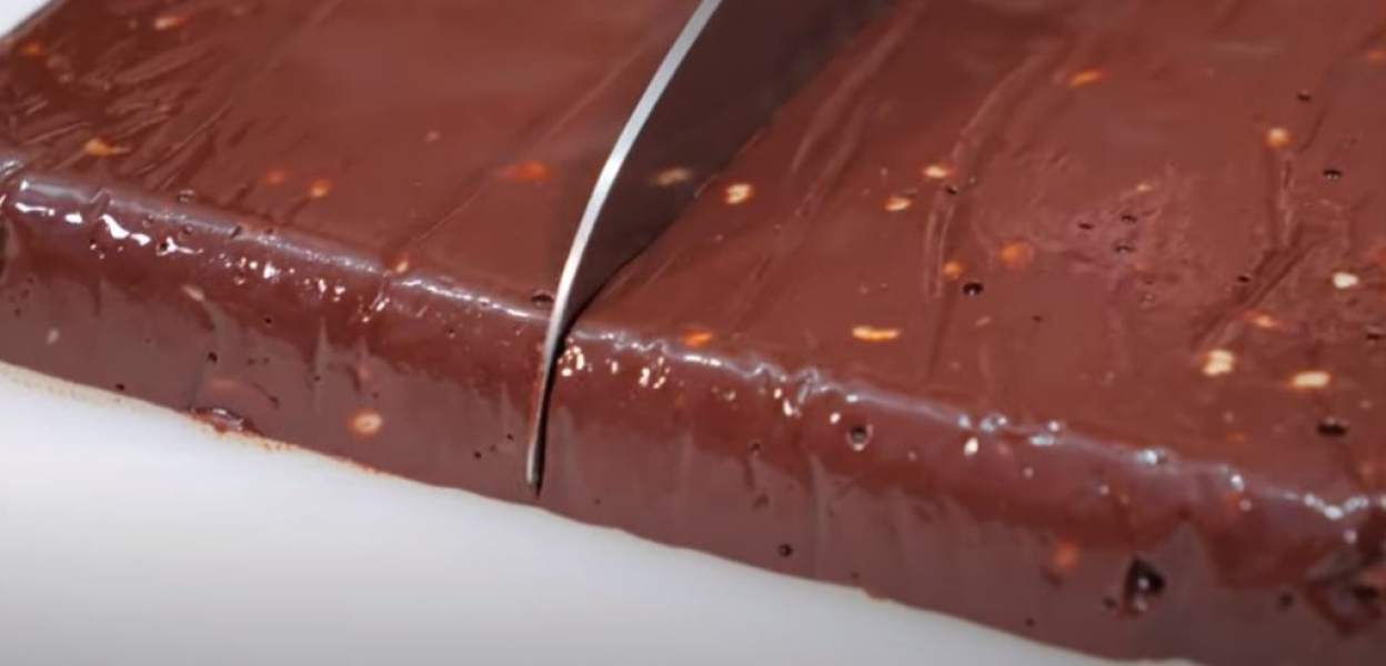 Смакота за 5 хвилин лише із трьох інгредієнтів. Готую простий шоколадний десерт до чаю на швидку руку