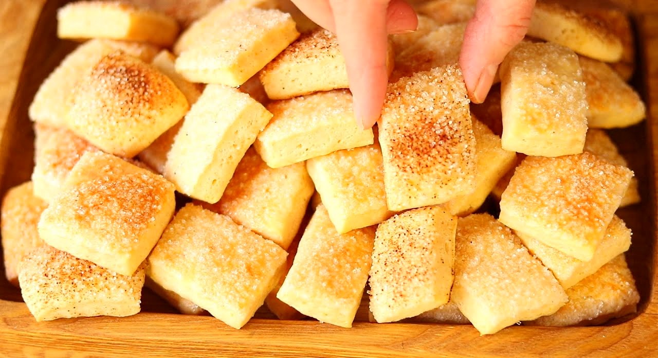 Беру 250 грам домашнього сиру і готую гору смаколиків до чаю! Ніжне, розсипчасте СИРНЕ ПЕЧИВО на швидку руку