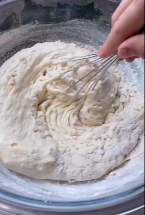 Найсмачніші і найсоковитіші кекси з лохиною. В сезон ягід печу їх часто! Простенька випічка до чаю на швидку руку