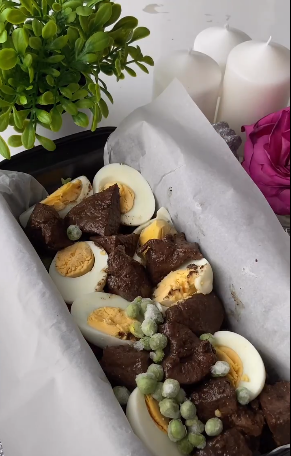 Тепер готую його частіше за все! Дякую сусідці, що навчила! Закусочний пиріг з печінкою і яйцем "Барви літа"