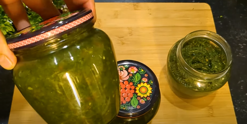 Свіжа ЗЕЛЕНЬ у будь-яку пору року! Цей соус із петрушки Ви будете готувати завжди! Рецепт завжди свіжої та ароматної зелені (БЕЗ стерилізації)