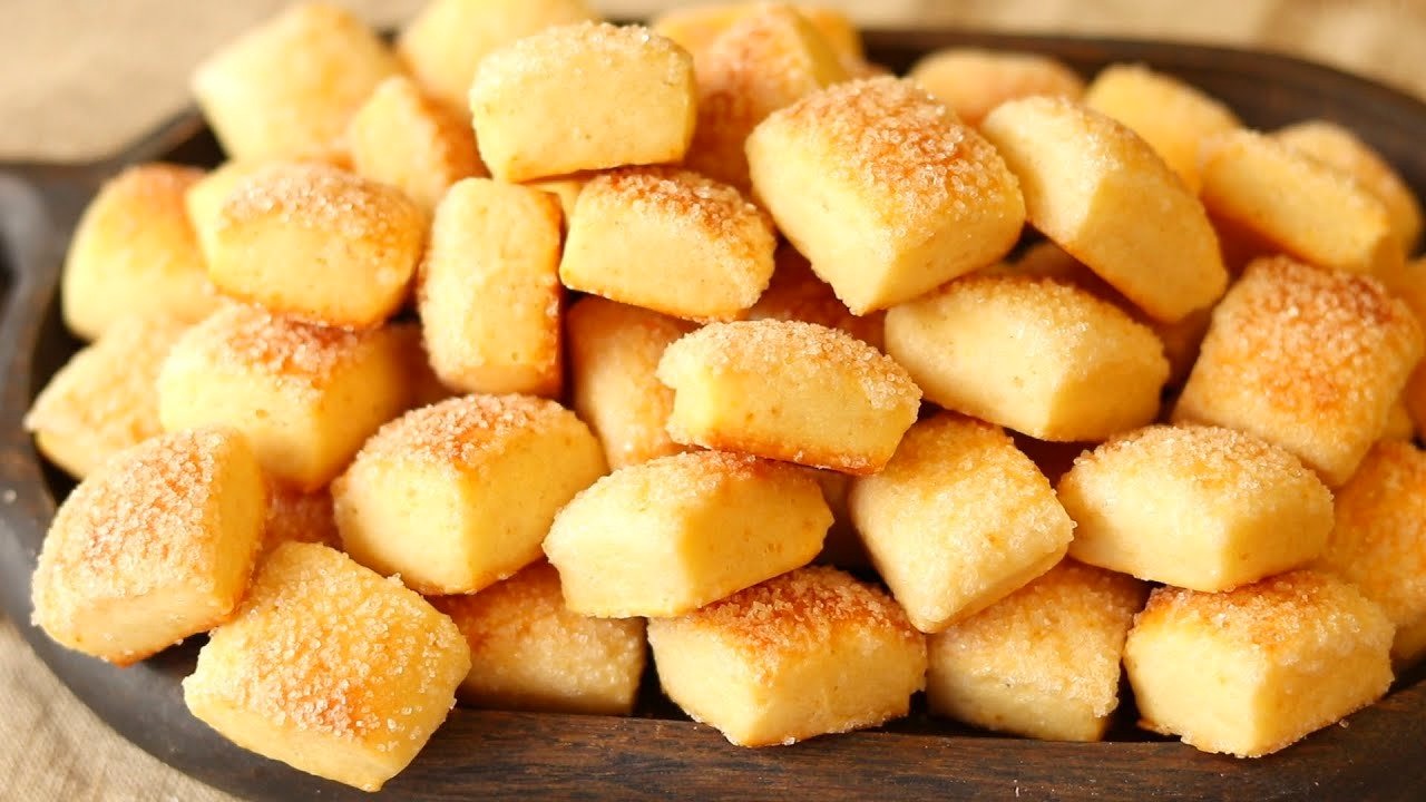 Беру 250 грам домашнього сиру і готую гору смаколиків до чаю! Ніжне, розсипчасте СИРНЕ ПЕЧИВО на швидку руку