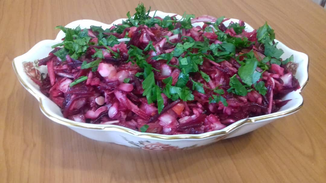 Такий салат із червоним бурячком Ви ще точно не їли! Салат "Загадка" - подаю його до будь-якого столу