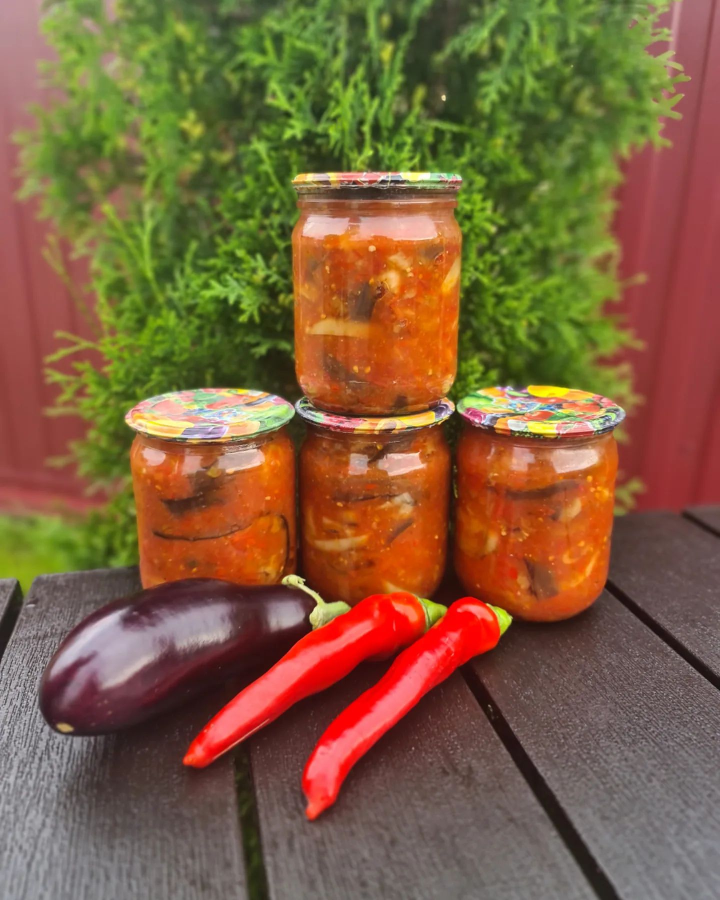 Баклажани в томатному соусі на зиму - цей рецепт найкращий! Виходять злегка гостренькими та дуже смачними