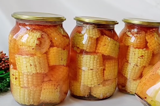 Кукурудза на зиму тепер тільки так! Найсмачніша заготовка із кукурудзи, яку в моїй сім'ї обожнюють