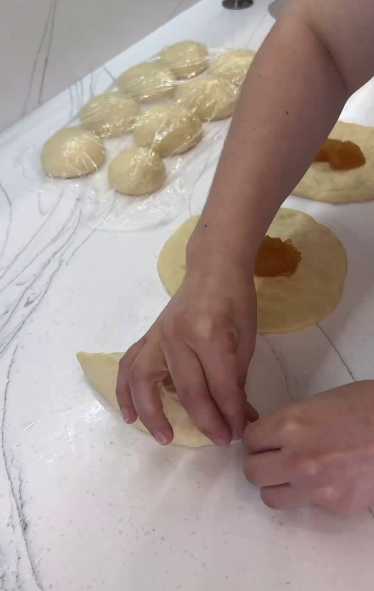 Готуємо пиріжки на борошняній заварці! Тепер інакше пиріжки не готую! Неймовірно смачні і ніжні - не рецепт, а золото