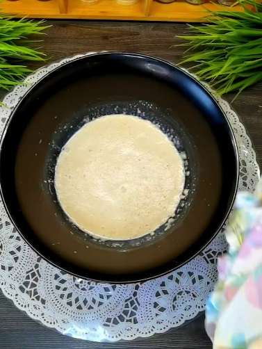 Булочки з маком, як пух - неймовірно смачні та повітряні. Такі булочки робила моя бабуся