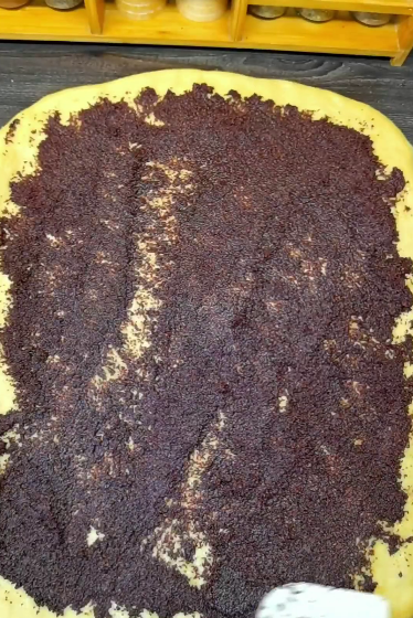 Булочки з маком, як пух - неймовірно смачні та повітряні. Такі булочки робила моя бабуся