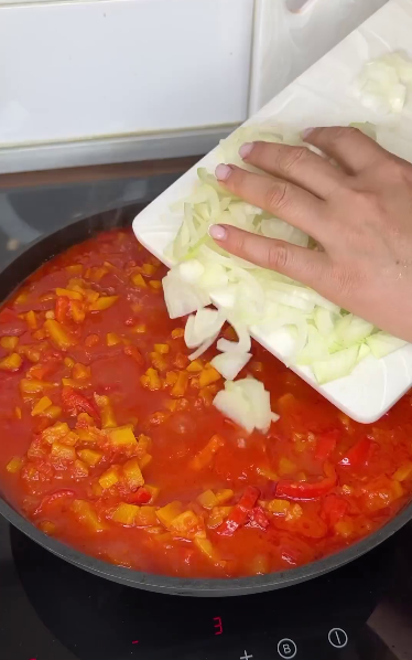 Салат "Анкл Бенс" з кабачків на зиму. Виходить надзвичайно смачний і готується просто - обов'язково беріть на замітку