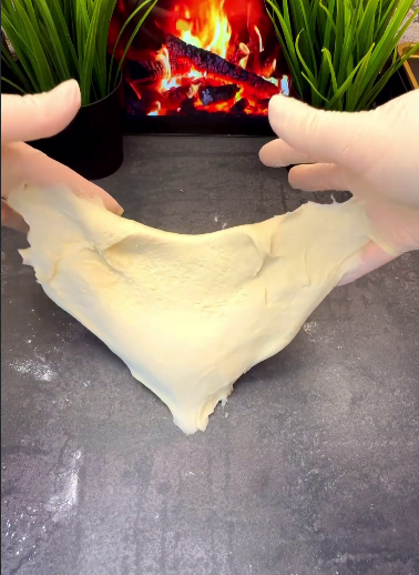 Хрусткі пиріжки з картоплею та грибами - швидко та дуже смачно. Цей рецепт повинен у Вас бути!