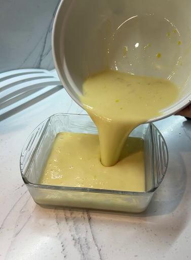 Рецепт цього омлету в мене просять всі! Пишний омлет на сніданок для всієї сім'ї лише з 3 інгредієнтів