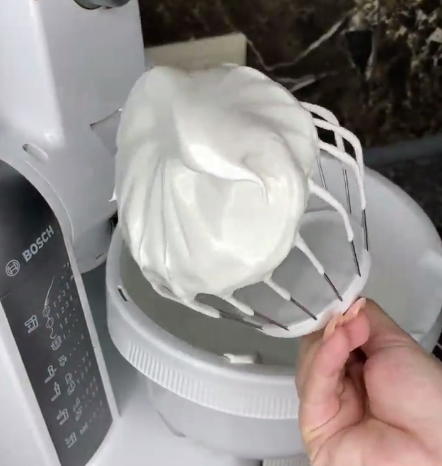 Ті самі трубочки з дитинства! Листкові трубочки з білковим кремом - це так смачно, що словами не передати!