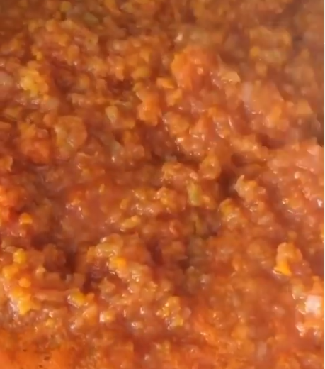 Кабачкова ікра на зиму - дуже ніжна консистенція і відмінний смак. Рецепт найпростіший, а результат найкращий