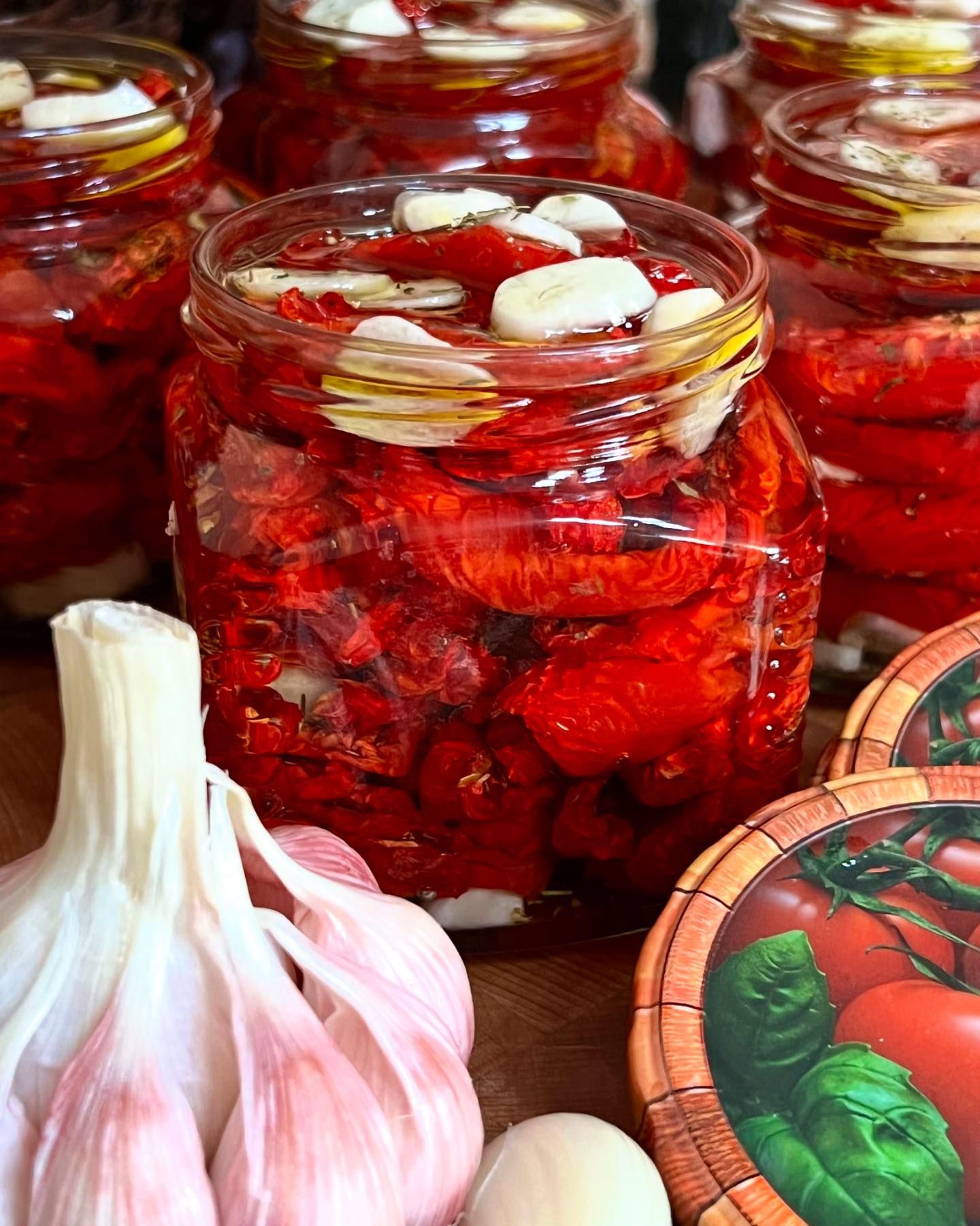 Показую, як я готую в'ялені томати на зиму - це дуже смачно, тому щиро рекомендую!