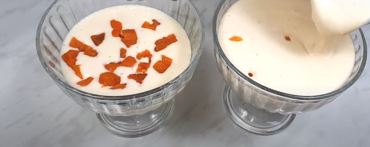 Приготуйте цей простий десерт і Ви будете у захваті! Желе з ряжанки - це чудовий, легкий десерт БЕЗ випічки