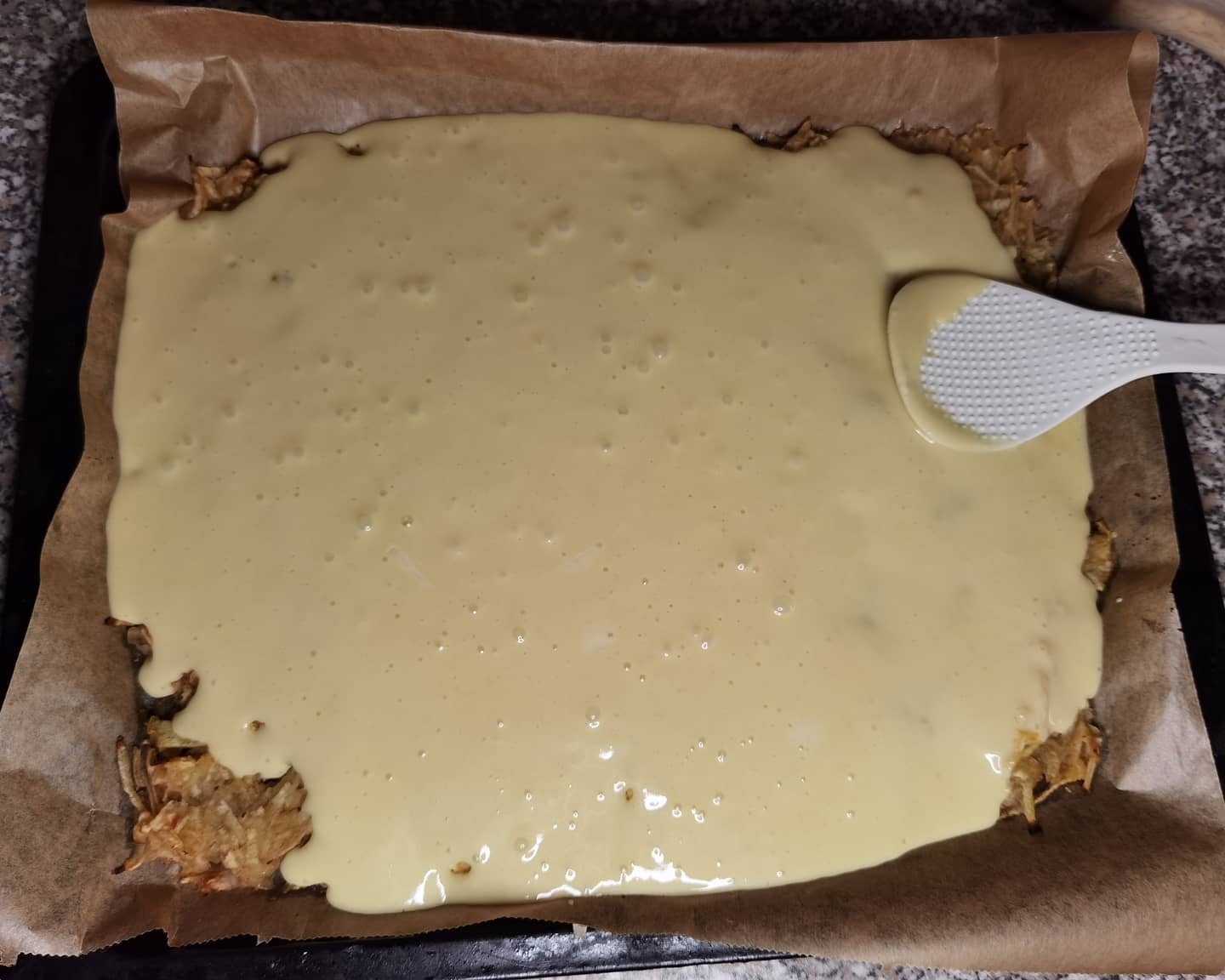 Беру 2 яйця, яблука та борошно і готую швидкий, лінивий яблучний рулет до чаю