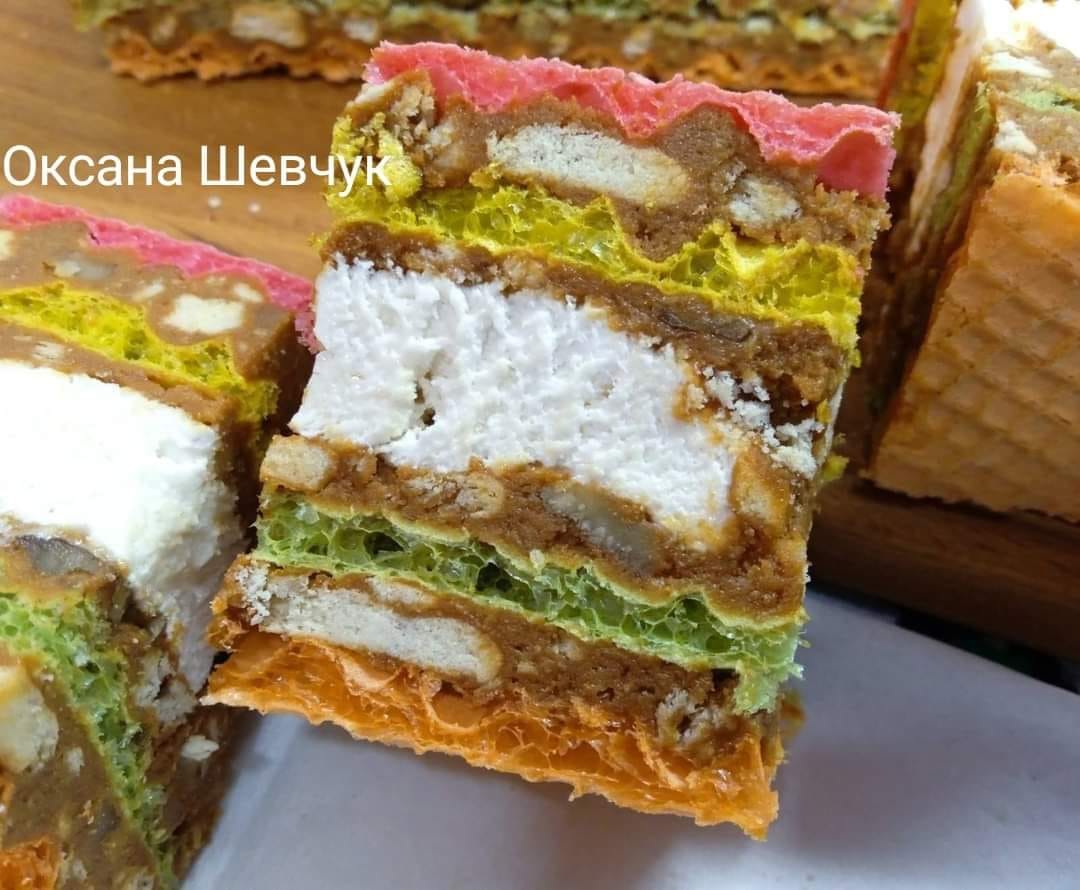 Нереально смачний вафельний торт (без випічки) з крекером і горішками за рецептом української господині