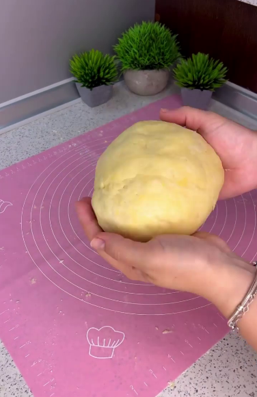 Кращого рецепта ще не зустрічала! Найвдаліше пісочне тісто! Рогалики зі згущеним молоком