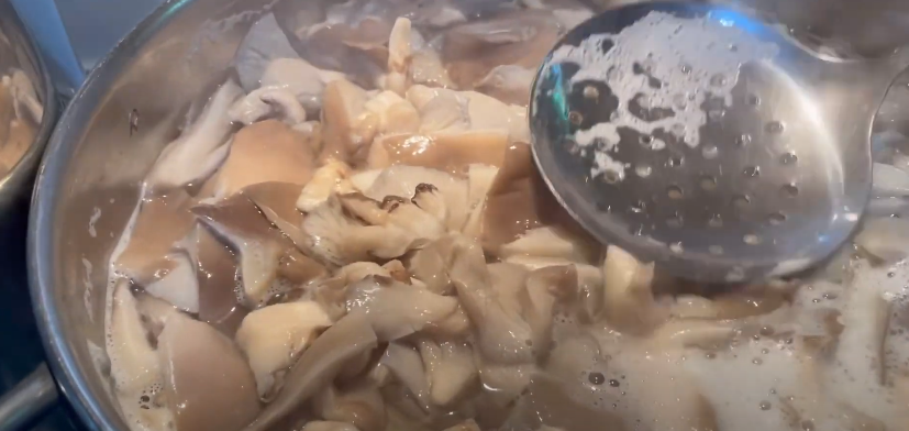 Мариновані ГЛИВИ на зиму. Ділюсь 2 способами приготування найсмачніших грибочків