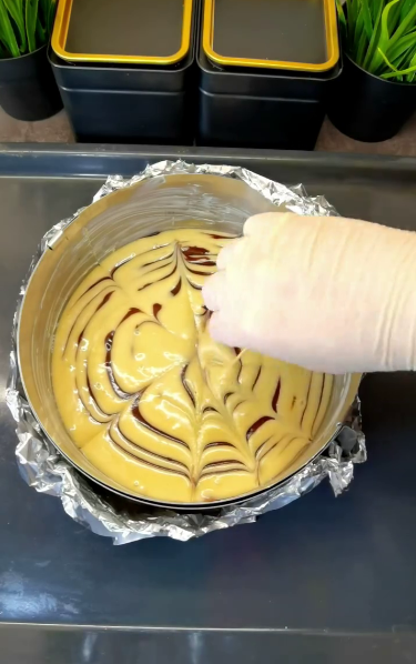 Найкращий і вдалий рецепт солодкого пирога "Зебра" - мої просять пекти його щодня