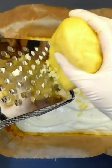 Сирний насипний пиріг, що тане в роті. Цей рецепт для мене просто знахідка, ніжний і дуже смачний!