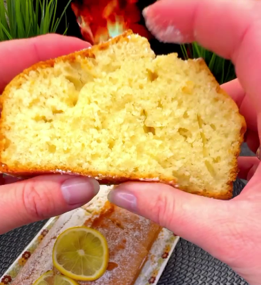 Беру 1 яйце і готую БЕЗ міксера! Ніжний лимонний пиріг на швидку руку! Смачний та бюджетний рецепт.