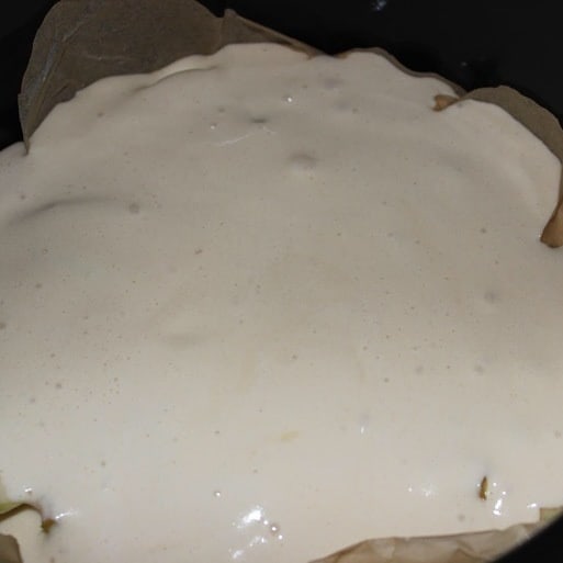 Шарлотка в мультиварці з 4 інгредієнтів - ідеальний рецепт пишного, ніжного і неймовірно смачного яблучного пирога