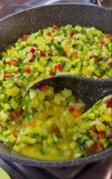 Зробила на пробу і вже з'їли! Готую наступну партію! Огірково-гірчичний соус "Реліш" на зиму