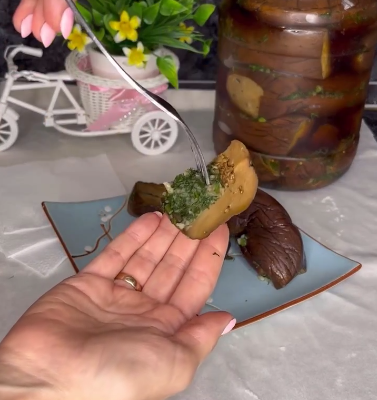 Дуже смачний рецепт, готуємо вже не перший рік! Баклажани по-азербайджанськи - БЕЗ цукру і оцту