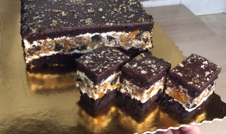 Знаменитий пляцок "Чорнобаївський" - авторський рецепт від української господині