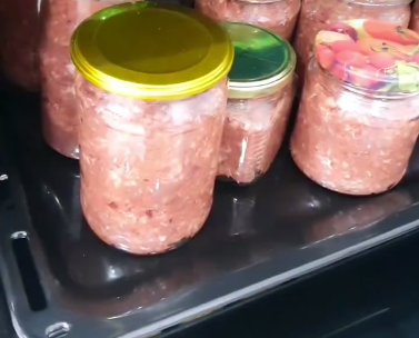 Печінковий паштет для тривалого зберігання! Відкрий і їж - дуже смачний і ніжний, а рецепт найпростіший!