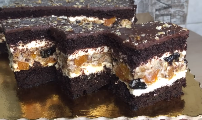 Знаменитий пляцок "Чорнобаївський" - авторський рецепт від української господині